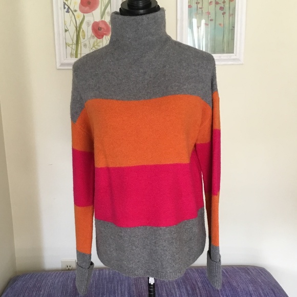 C&C California Sweaters - C&C California Mock neck color blocked sweater (M)